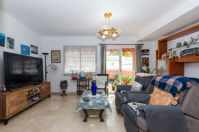 Townhouse in Urb. Bello Horizonte, Estepona