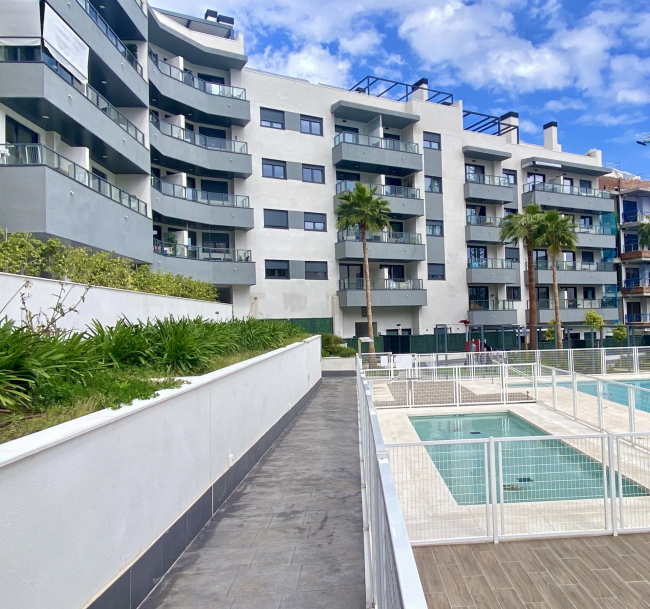 Brand new 3-Bedroom Apartment in Las Lagunas, Mijas Costa