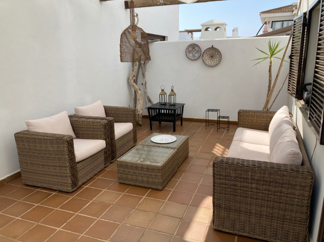 Frontline golf ground-floor apartment with stunning views in La Alcaidesa, near Sotogrande, Cadiz