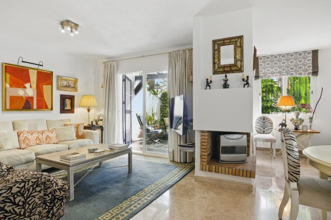 Exclusive three bedroom townhouse in Los Naranjos de Marbella