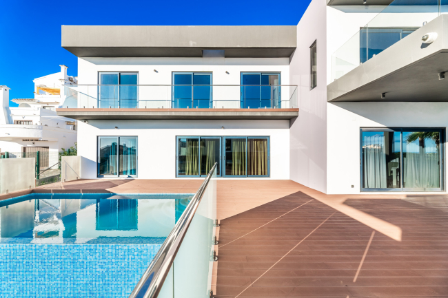 Short term rental - Exclusive Villa with Heated Pool and Hamam