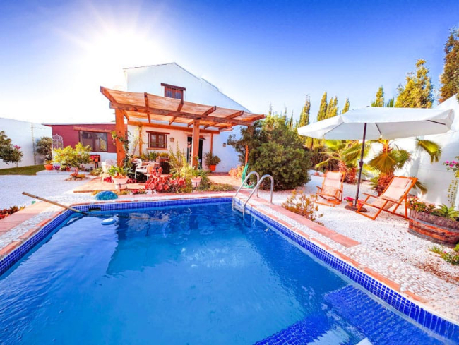 Dreaming property with sea views