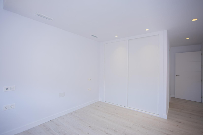 Renovated apartment with terrace and views, minutes from the beach in San Pedro.