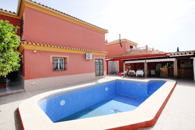 An impressive villa is for sale just a 5-minute drive from the beautiful Los Boliches beach, Mijas Costa.
