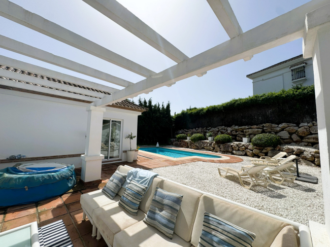 Villa til salgs i Zona B, Sotogrande Costa