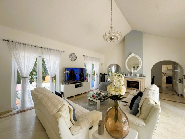 Villa till salu i Zona B, Sotogrande Costa