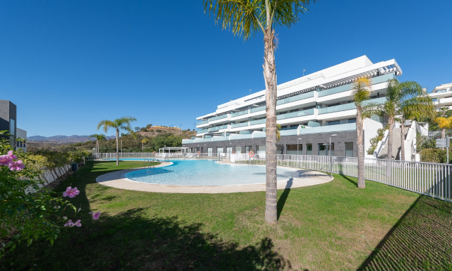 Luxury 3 bedroom apartment with excellent rental return La Cala de Mijas