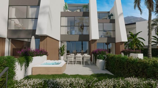 Elegant townhouses in a privileged position, Torreblanca Fuengirola.
