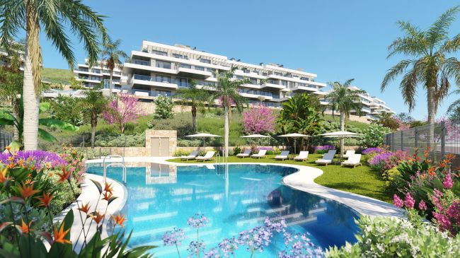Spacious and elegant apartments close to golf course in Mijas