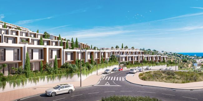 South facing townhouses a short walk to La cala de mijas