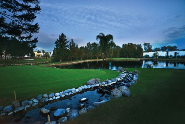 South facing townhouses a short walk to La cala de mijas