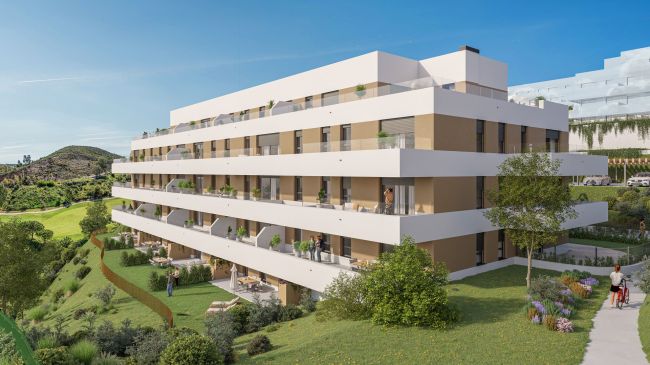 Your Golfside Retreat on Costa del Sol – Stunning Views and Elegance