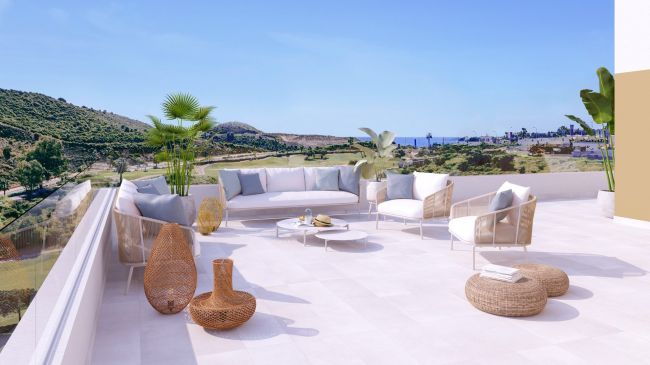 Your Golfside Retreat on Costa del Sol – Stunning Views and Elegance
