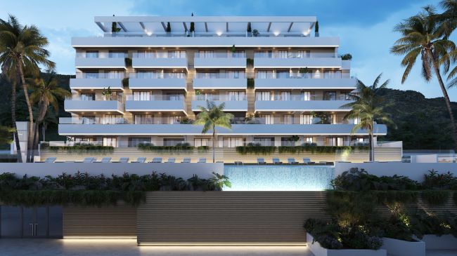 61 seaview homes with 1-4 bedrooms in Torremolinos