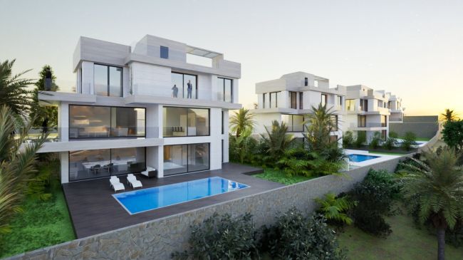 Exclusive Villas with Panoramic Views of the Sea and Golf Course