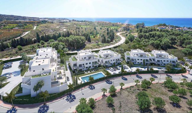 2 and 3 bedroom apartments close to Torre del Mar