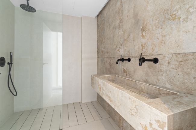 Luxury Semidetached VillaS or Duplex Ground Floor apartments and Duplex Penthouses in El Paraíso, ESTEPONA