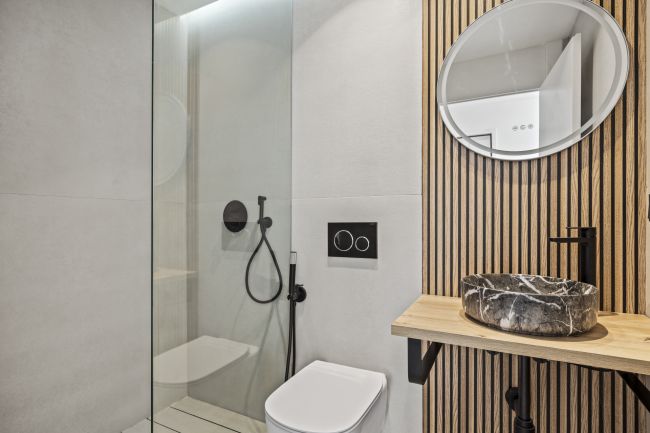 Luxury Semidetached VillaS or Duplex Ground Floor apartments and Duplex Penthouses in El Paraíso, ESTEPONA