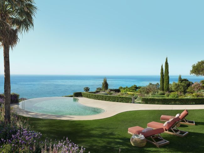 28  Boutique Homes, Seaviews and close to the Beach