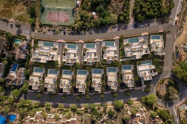 14 Luxusvillen mit 5 Schlafzimmern in der Nähe von Puerto Banus