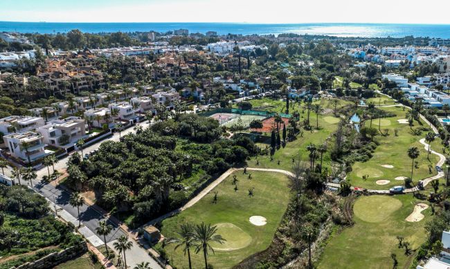 14 Luxusvillen mit 5 Schlafzimmern in der Nähe von Puerto Banus