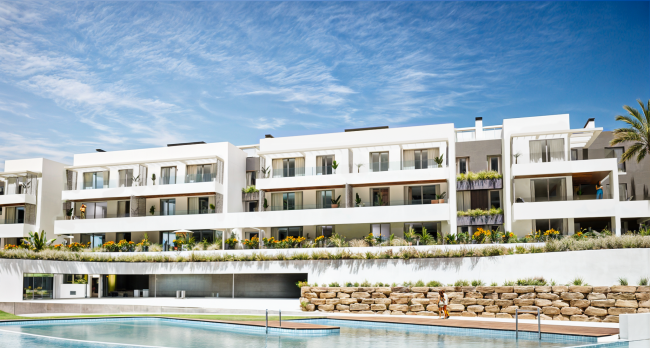 45 Exclusive 2 - 3 bedroom Apartments in Manilva