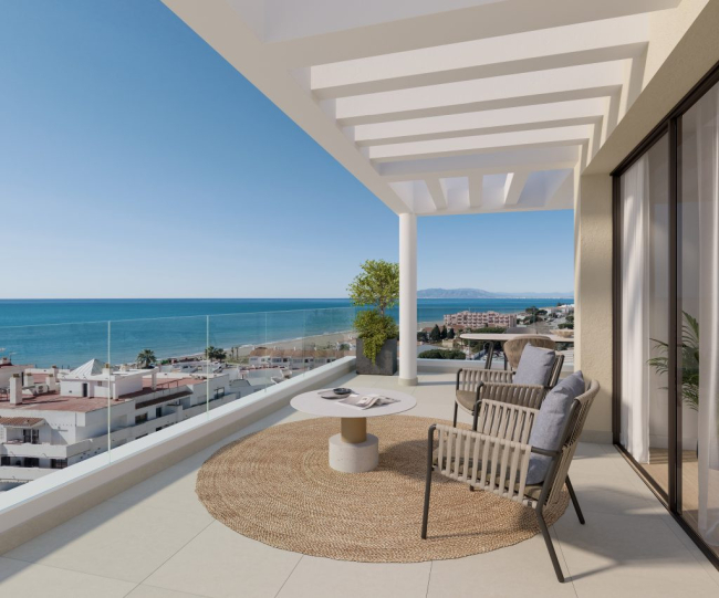 1–3-bedroom apartments by the beach in Rincón de la Victoria